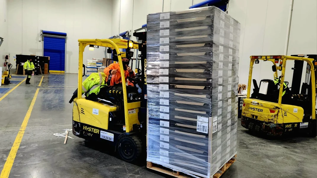 SLR Warehouse Operations